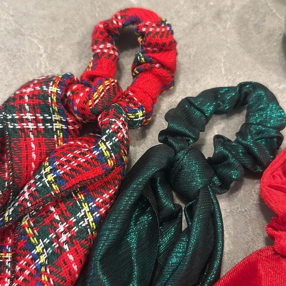 Christmas hair ties plaid green velvet x 3 - Picture 2 of 5